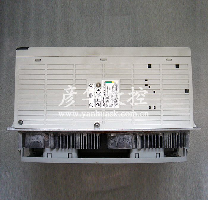 MDS-R-V2-8080三菱伺服驱动器维修